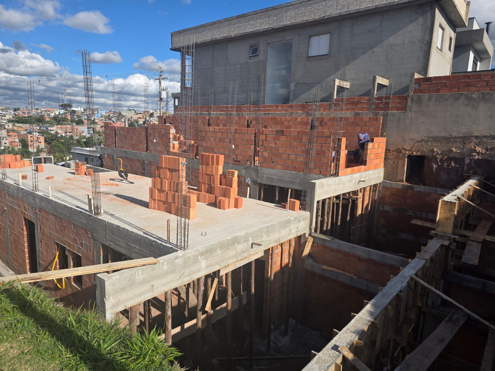 Alvenaria e laje em concreto armado